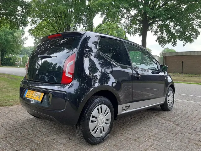 Volkswagen up! 1.0 move up! Airco 2012 Benzine 17