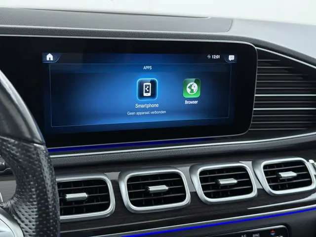 Mercedes-Benz GLE 450 4MATIC AMG line 2020 Benzine 37