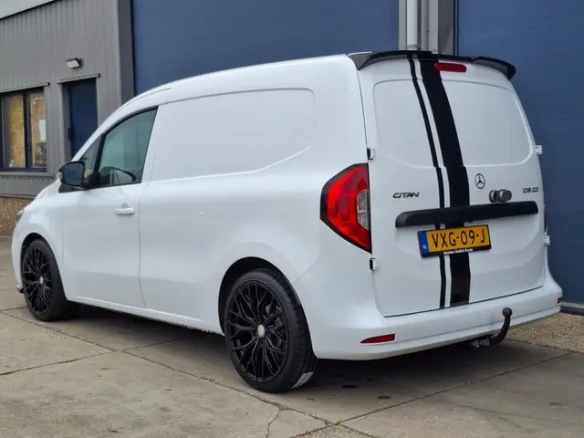 Mercedes-Benz Citan 108 CDI L1 Base 2023 Diesel 8