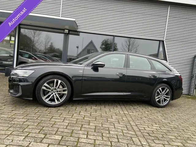 Audi A6 Avant 45 TFSI 3x S-Line Black Optic 2019 Benzine 3