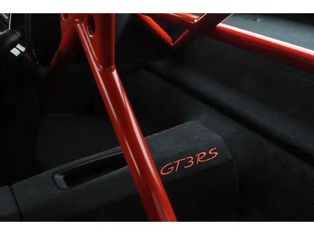 Porsche 911 4.0 GT3 RS | PCCB | Neuslift 2015 Benzine 15