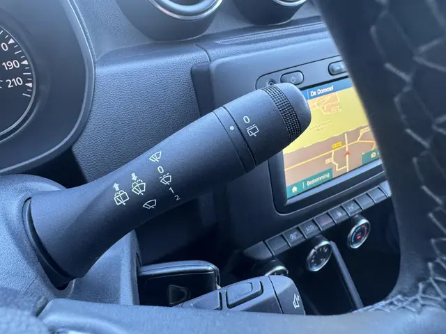 Dacia Duster 1.0 TCe Prestige 2021 Benzine 34