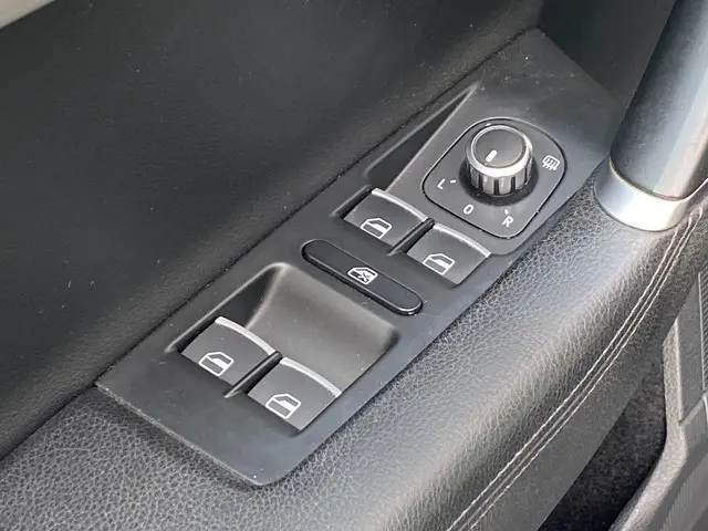 Volkswagen Passat Variant 2.0 TSI Highline 2012 Benzine 7