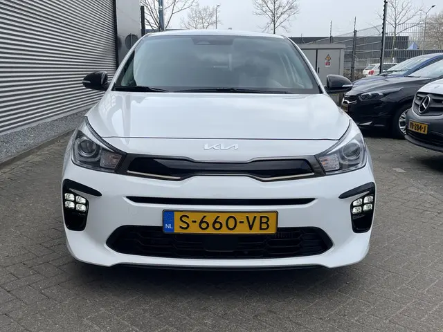 Kia Rio 1.0 T-GDi MHEV GT-Line 2023 Hybride Benzine 3