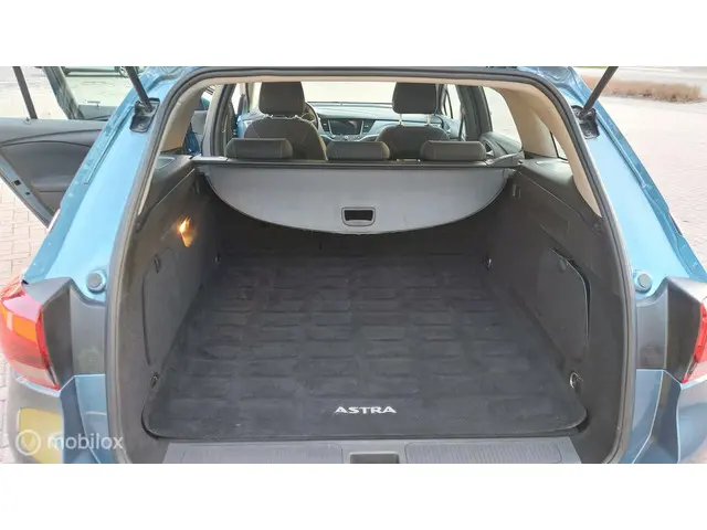 Opel Astra Sports Tourer 1.0 Business+ 2016 Benzine 12
