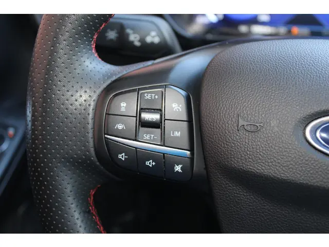 Ford Kuga 2.5 PHEV ST-Line 2022 Hybride Benzine 11