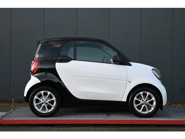Smart Fortwo 1.0 Pure 2017 Benzine 5