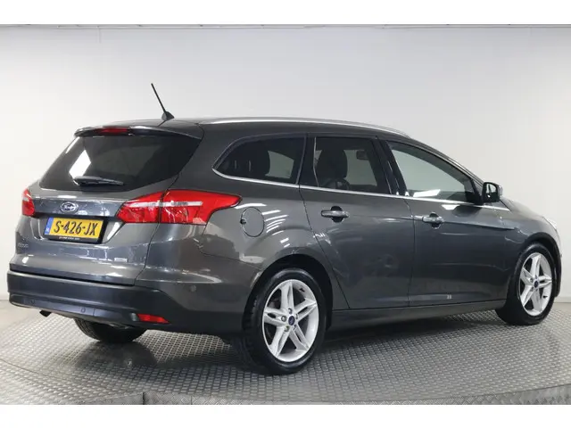 Ford Focus 1.0 Titanium 125 PK Automaat! 2018 Benzine 2