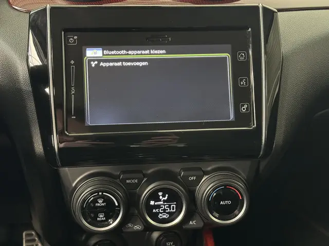 Suzuki Swift 1.4 Sport 2019 Benzine 41