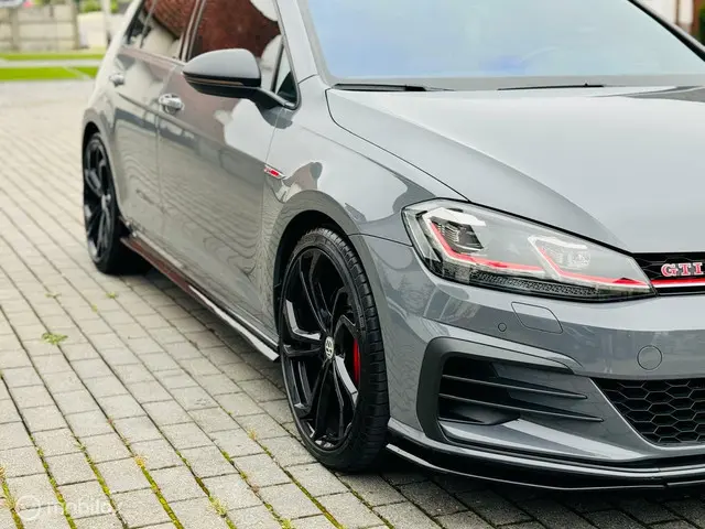Volkswagen Golf 2.0 TSI GTI TCR 2019 Benzine 8