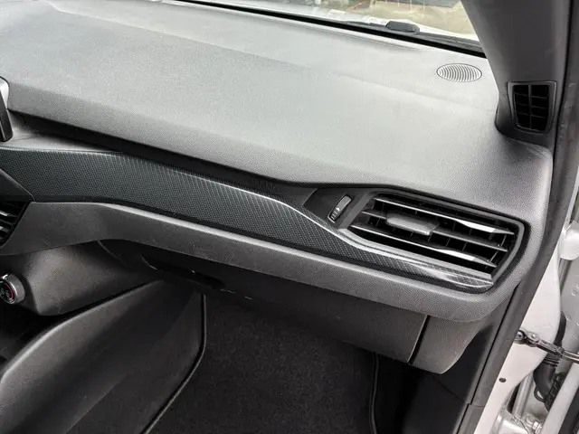 Ford Focus Wagon HELAAS VERKOCHT!!! 2019 Benzine 32