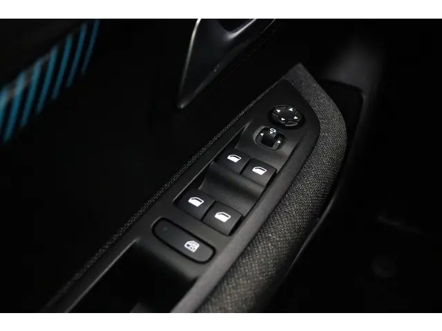Peugeot e-208 EV Style 50 kWh 2023 Elektrisch 19