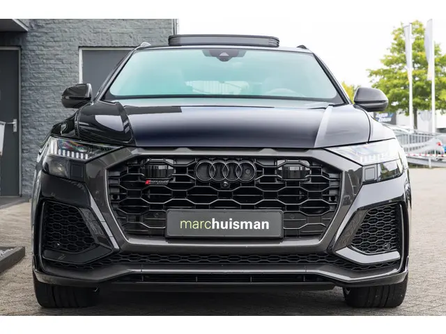 Audi RSQ8 4.0 TFSI quattro 2021 Benzine 31