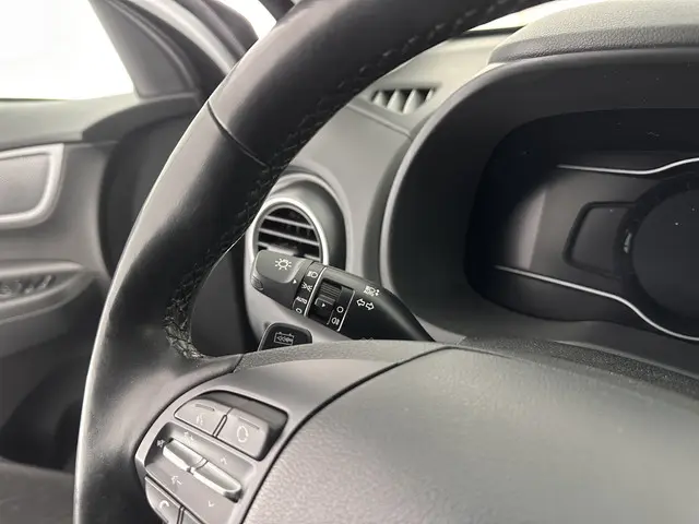 Hyundai Kona EV Premium 64 kWh 2019 Elektrisch 21