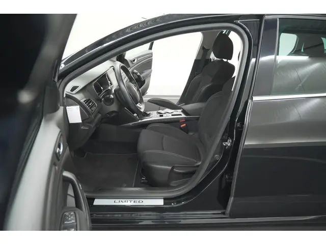 Renault Mégane Estate TCe 110 Limited 2020 Benzine 26