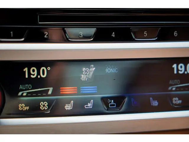 BMW 7 Serie 745e High Executive 2019 Hybride Benzine 19