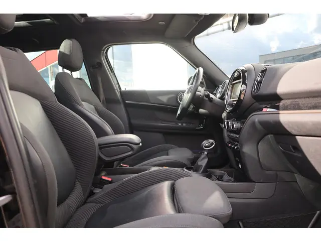 MINI Countryman Mini 1.5 Cooper Salt 2017 Benzine 29