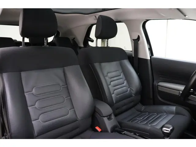 Citroën C4 Cactus 1.2 PureTech Shine 2019 Benzine 13