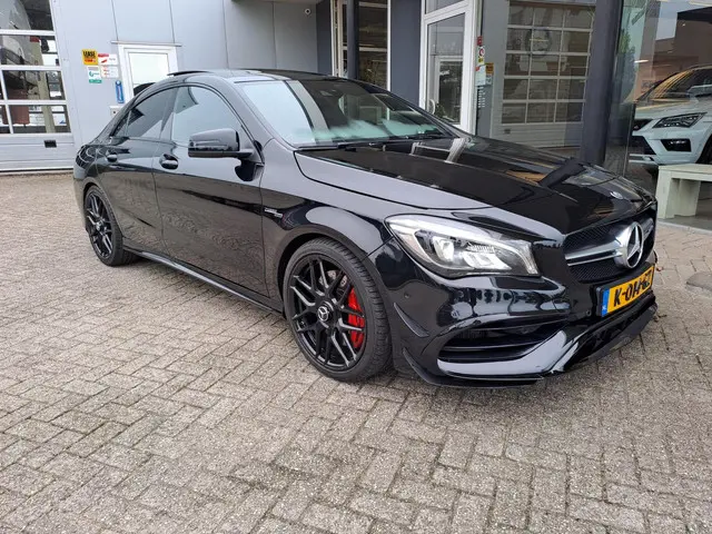 Mercedes-Benz CLA AMG 45 4MATIC 2016 Benzine 27