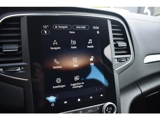 Renault Mégane Estate TCe 140 EDC Techno 2023 Benzine 16