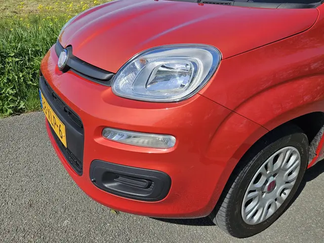 Fiat Panda 0.9 TwinAir Lounge 2012 Benzine 19