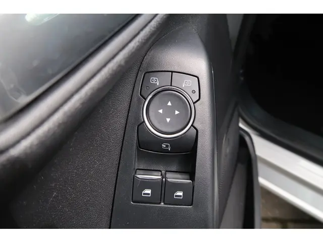 Ford Fiesta 1.1 Trend 2019 Benzine 18