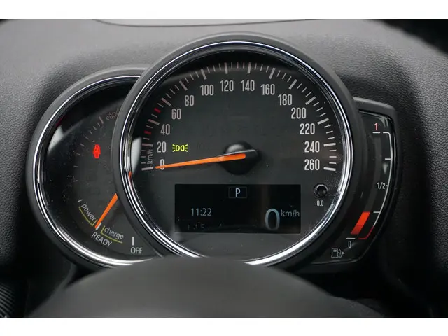 MINI Countryman SE 2020 Hybride Benzine 26