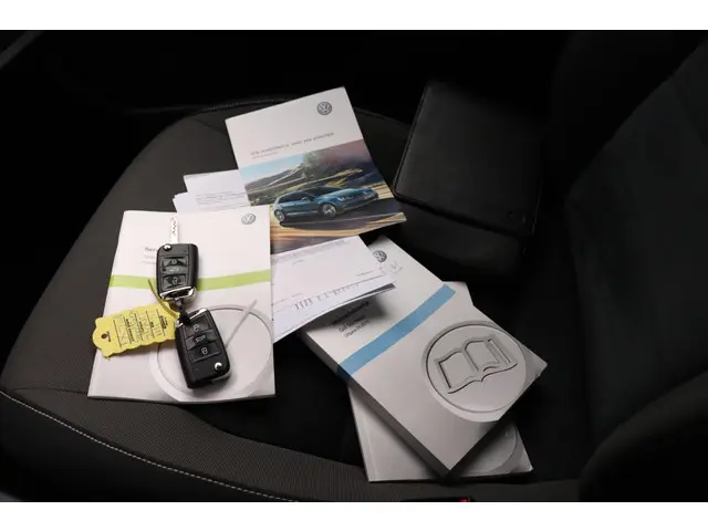 Volkswagen Golf Sportsvan 1.2 TSI Highline 2015 Benzine 16