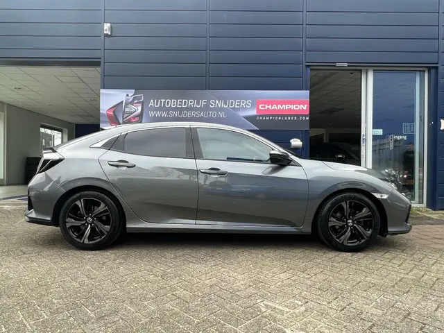 Honda Civic 1.0 i-VTEC Premium automaat 2017 Benzine 20