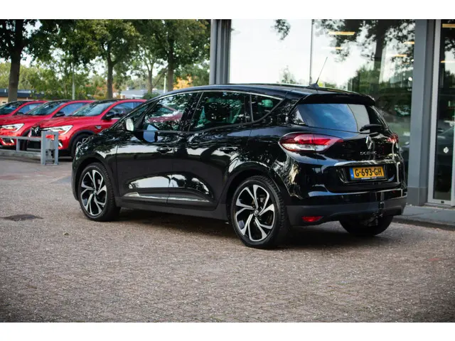 Renault Scénic TCe 130 Bose 2017 Benzine 40