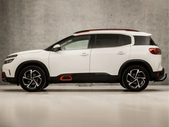 Citroën C5 Aircross 1.6 PureTech Sport 2019 Benzine 2