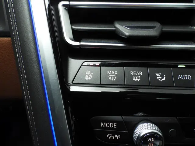 BMW 8 Serie M850i xDrive 2020 Benzine 32