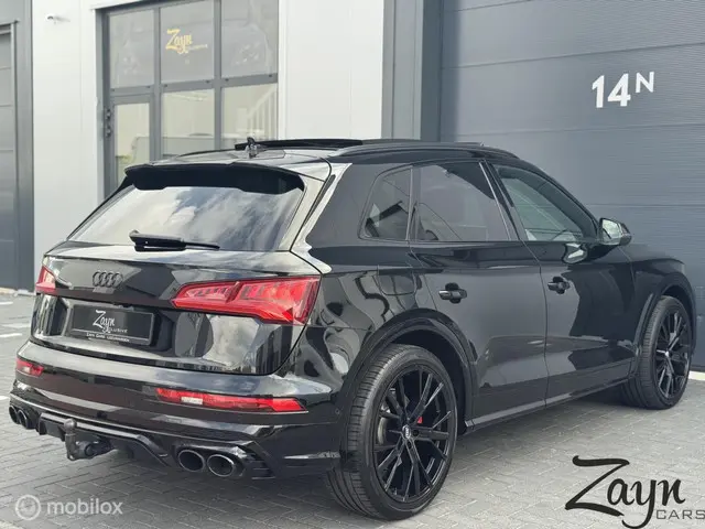 Audi SQ5 2