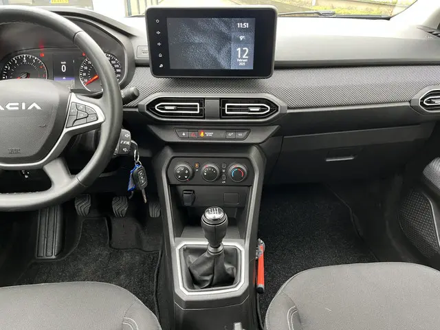 Dacia Jogger 1.0 TCe 110 Expression 7p. 2023 Benzine 58