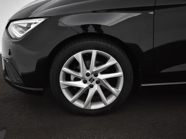 SEAT Ibiza 1.5 Tsi 150pk DSG Sport 2023 Benzine 17