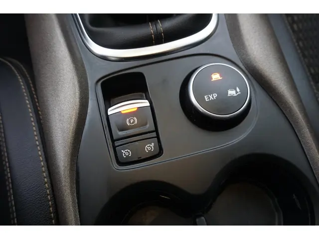 Renault Kadjar 1.2 TCe Bose 2016 Benzine 16