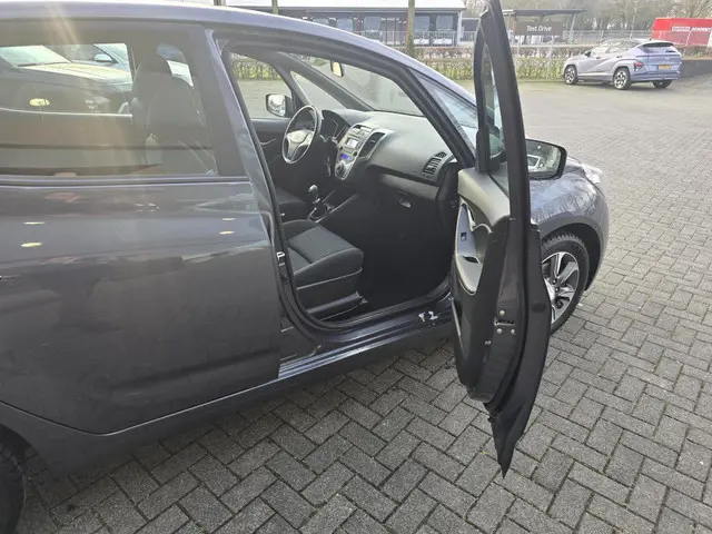 Hyundai ix20 1.6i VERKOCHT 2017 Benzine 8