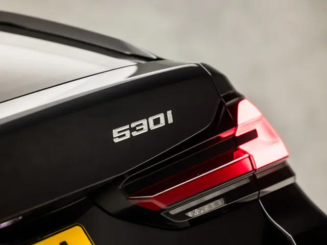 BMW 5 Serie Touring 530i xDrive M Sport 2023 Benzine 41