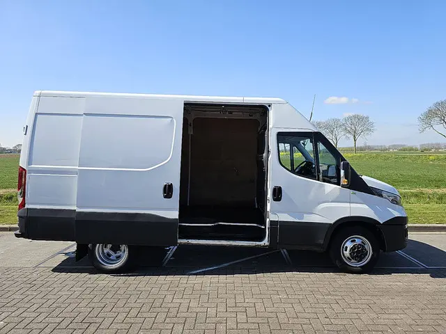 Iveco Daily 35 C 2018 Diesel 15