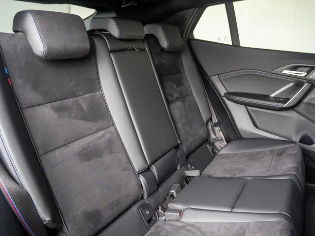 BMW iX2 eDrive20 2025 Elektrisch 10