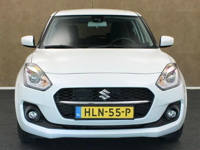 Suzuki Swift 1.2 Select Smart Hybrid 2024 Benzine 8