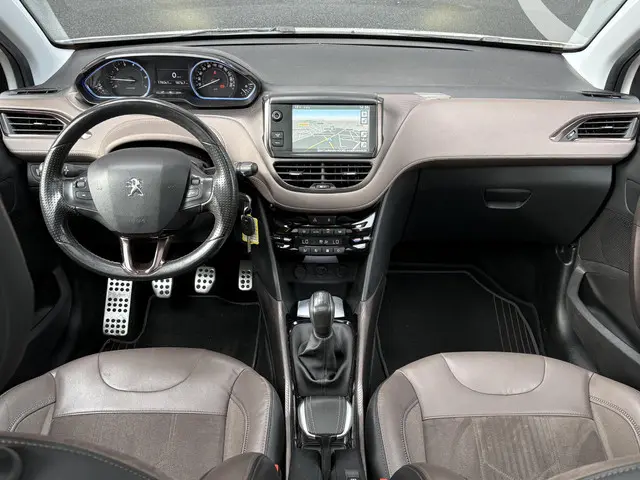 Peugeot 2008 1.6 VTi Féline 2013 Benzine 11