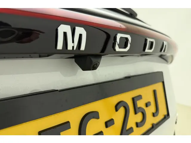 Omoda 5 SHS 1.6 T-GDi SHS-H Premium 2026 Hybride Benzine 7