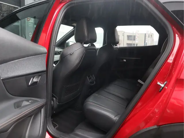 Peugeot 3008 1.2 PureTech GT Line 2019 Benzine 4