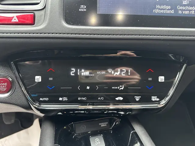 Honda HR-V 1.5 i-VTEC Executive 2016 Benzine 31