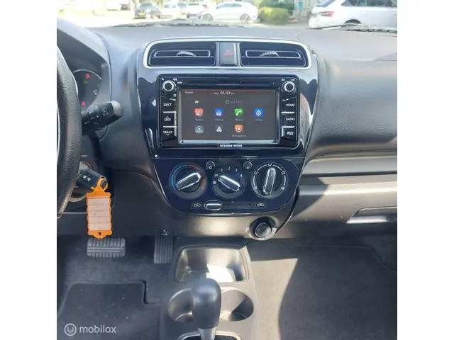Mitsubishi Space Star 1.0 Cool+ 2016 Benzine 10