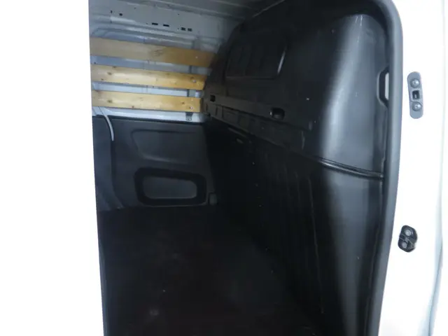 Opel Combo 1.5D L1H1 Edition 2020 Diesel 11