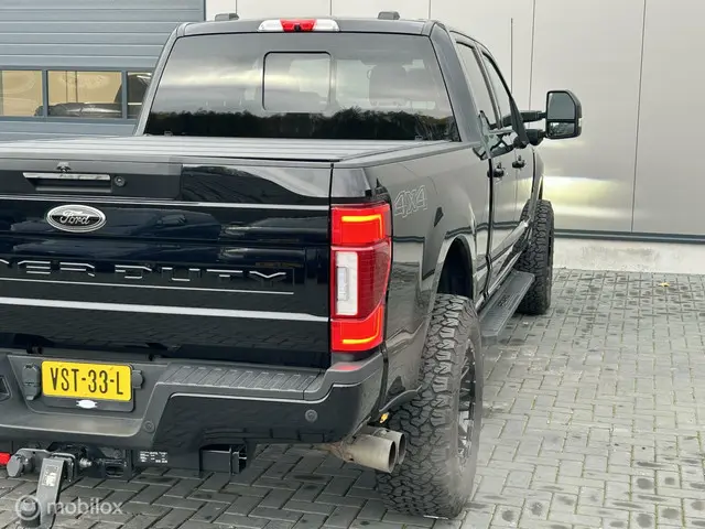 Ford F-250 USA 6.7 V8 Powerstroke 2022 Diesel 12