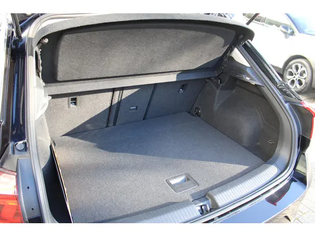 Volkswagen T-Roc 1.5 TSI Sport 2018 Benzine 9