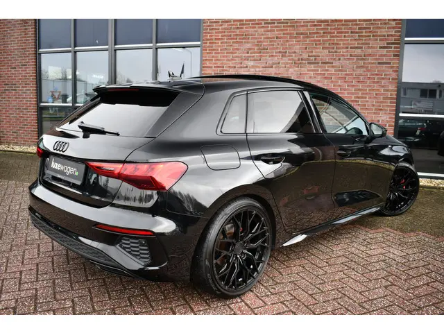 Audi A3 Sportback 35 TFSI S edition 2020 Benzine 72